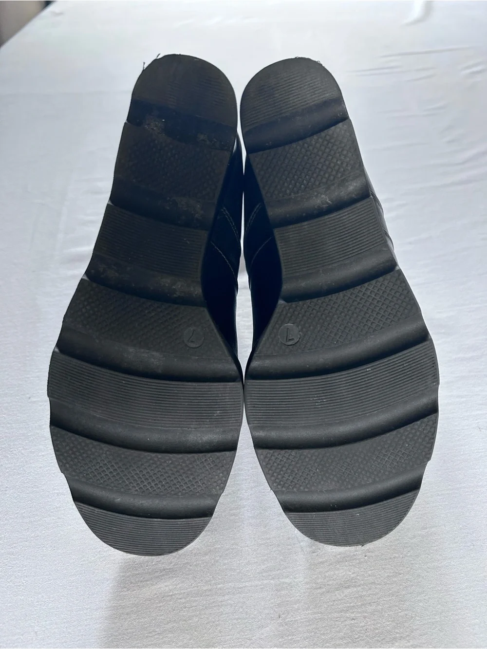 X Appeal Elise Black Wedge Chelsea Ankle Boots Women’s Size 7
